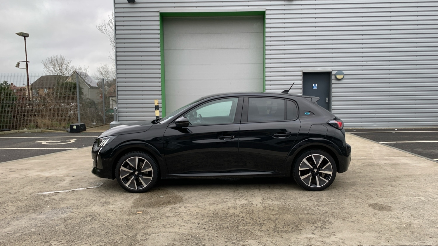 Used Peugeot 208 2022 for sale - 77560409: Photo 6