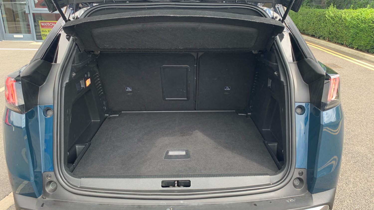 Used Peugeot 3008 2024 for sale - 76730016: Photo 24