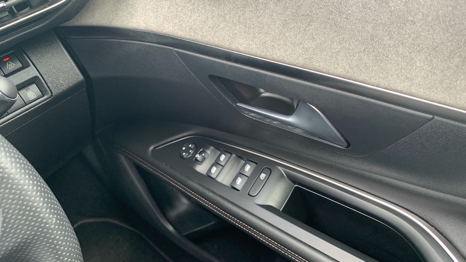 Used Peugeot 3008 2024 for sale - 76730016: Photo 27