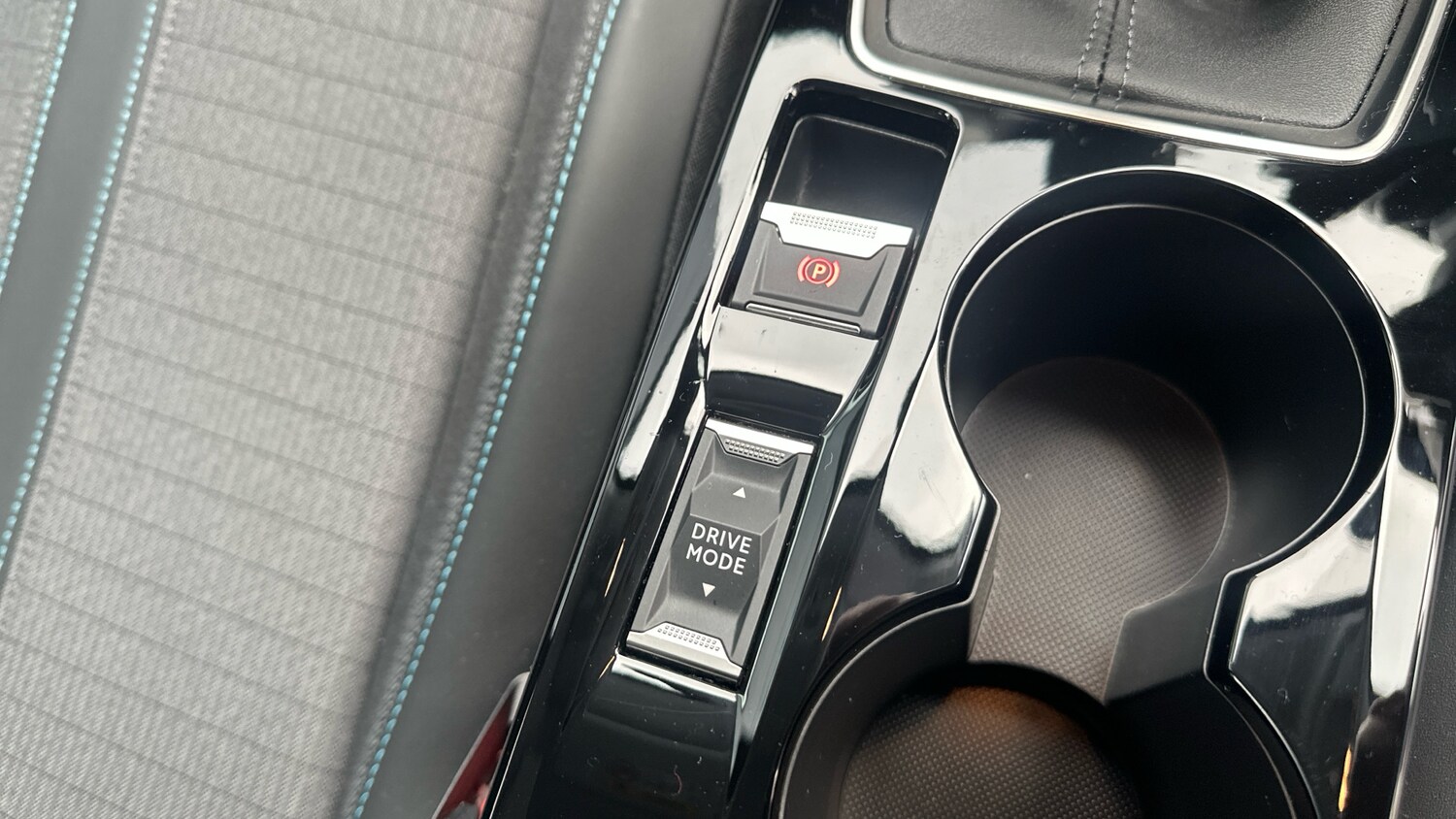 Used Peugeot 208 2022 for sale - 76123587: Photo 21