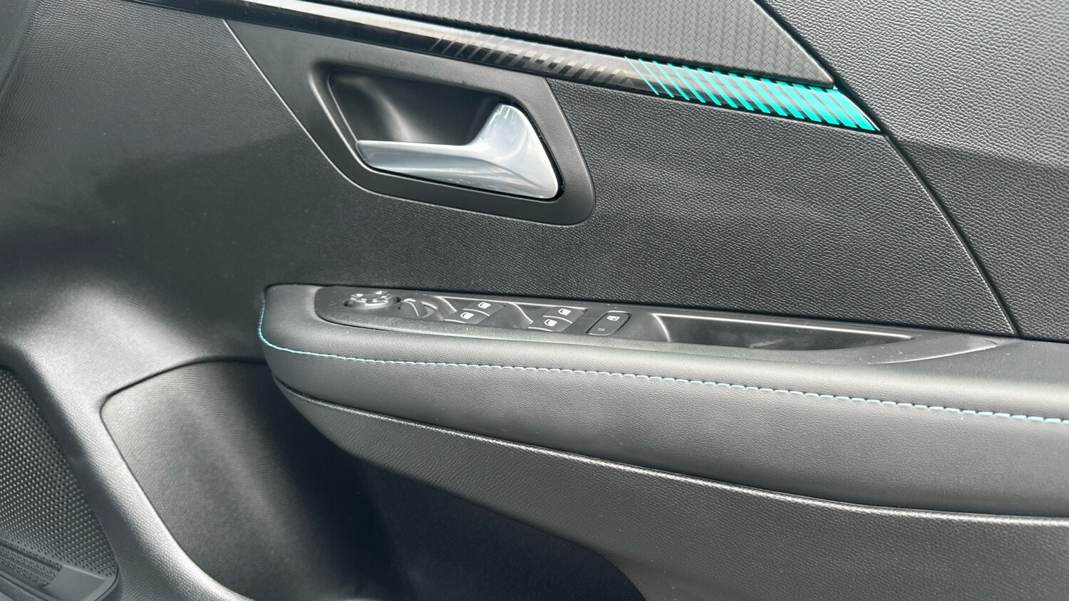 Used Peugeot 208 2022 for sale - 76123587: Photo 22