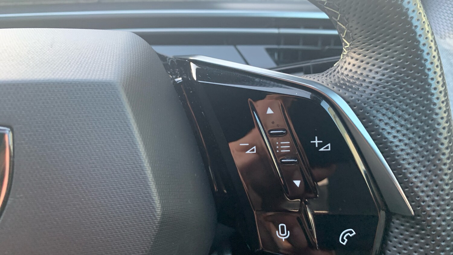 Used Peugeot 3008 2024 for sale - 77457221: Photo 24