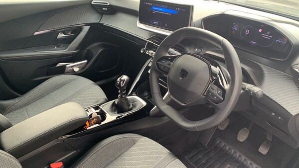 Used Peugeot 2008 2024 for sale - 76003095: Photo 11