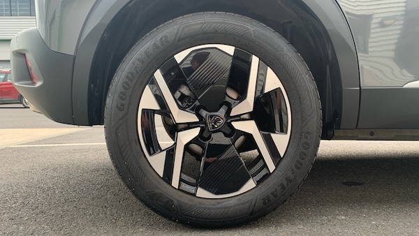 Used Peugeot 2008 2024 for sale - 76003095: Photo 16