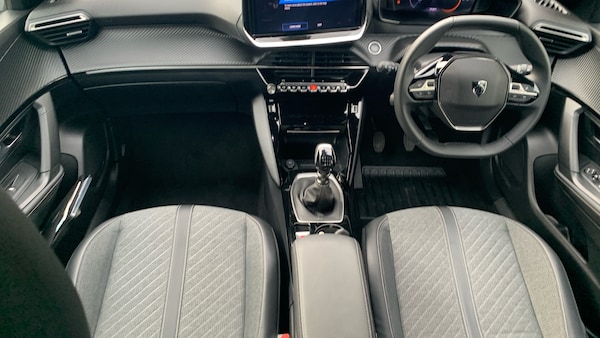 Used Peugeot 2008 2024 for sale - 76003095: Photo 4