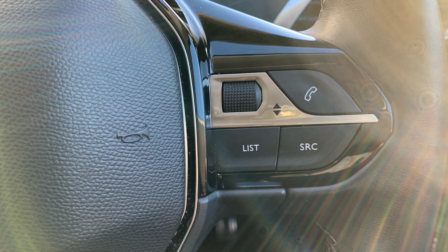 Used Peugeot 3008 2022 for sale - 76593351: Photo 25