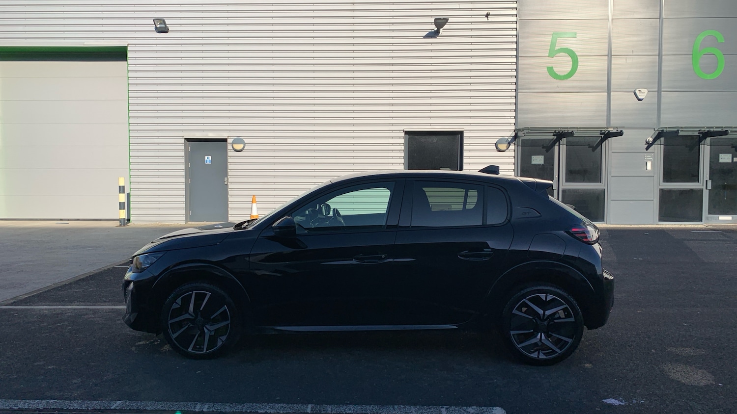 Used Peugeot 208 2024 for sale - 76730024: Photo 6