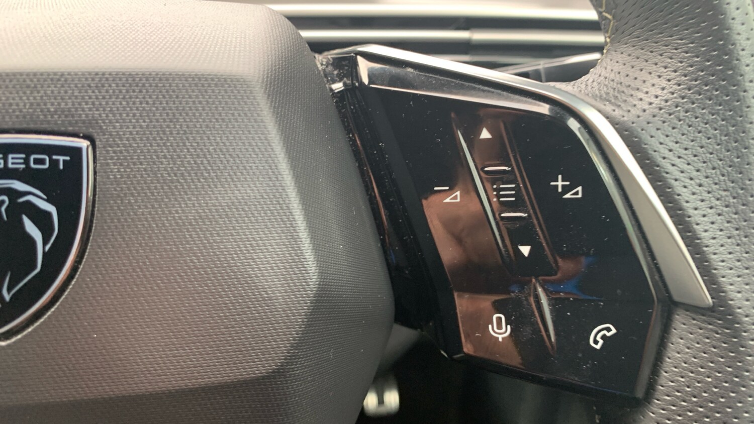 Used Peugeot 3008 2025 for sale - 76190390: Photo 24