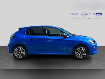 Used Peugeot 208 2023 for sale - 79678122: Photo