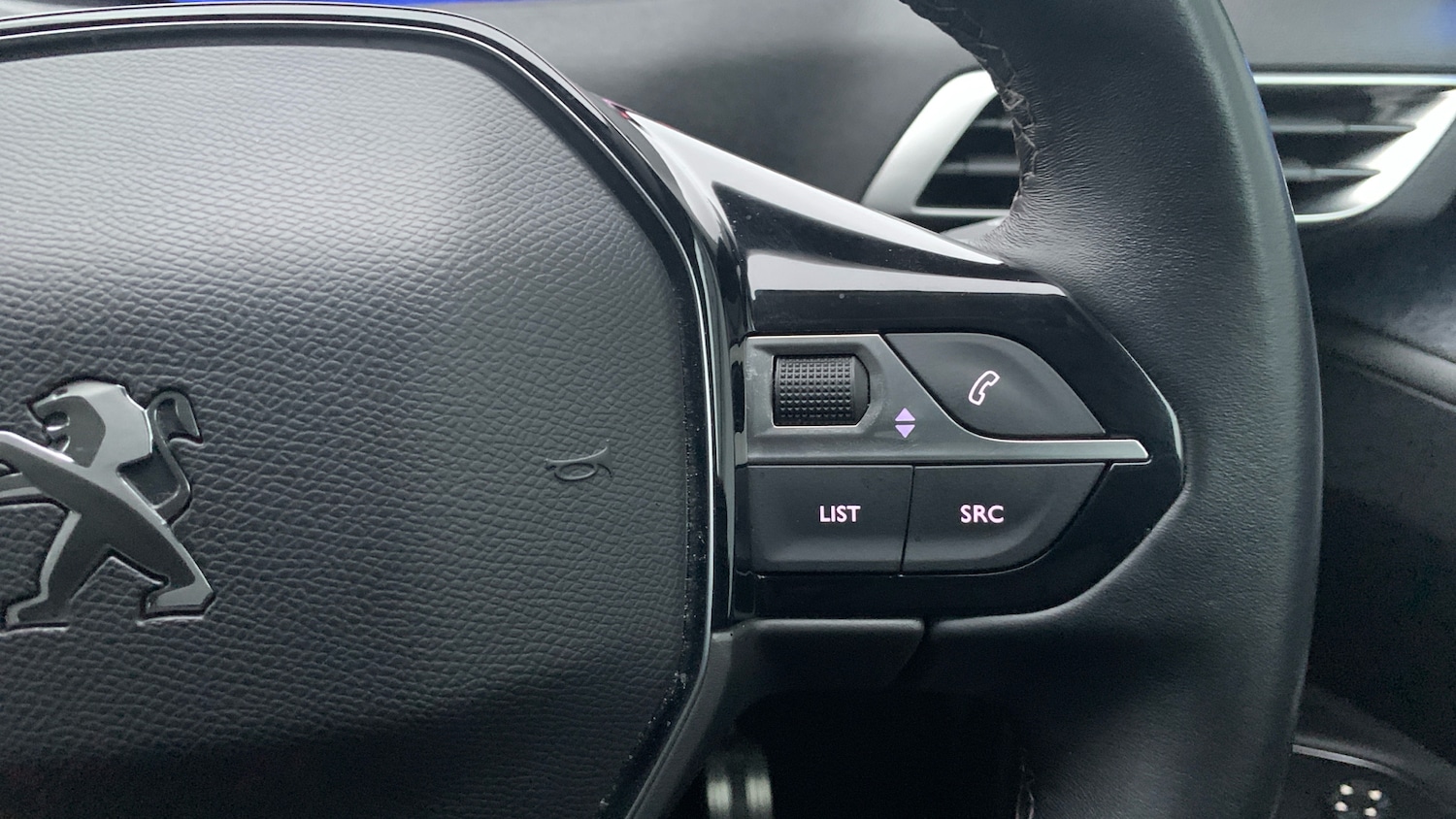 Used Peugeot 3008 2022 for sale - 77292672: Photo 24