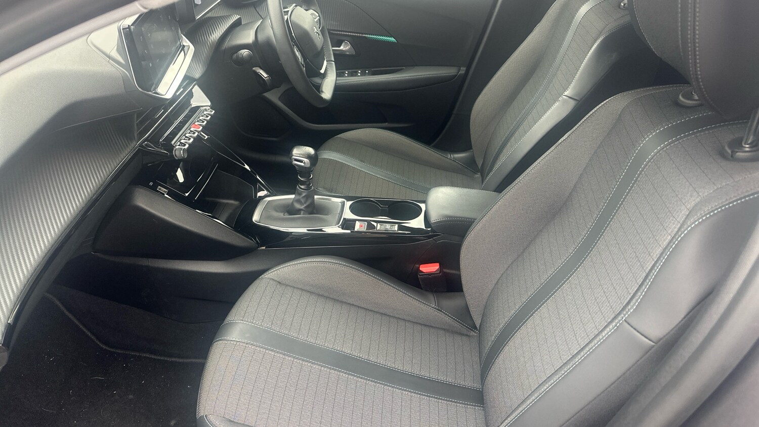 Used Peugeot 208 2022 for sale - 76190395: Photo 12