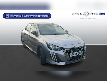 Peugeot - 208