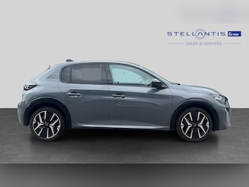 Used Peugeot 208 2024 for sale - 78923730: Photo