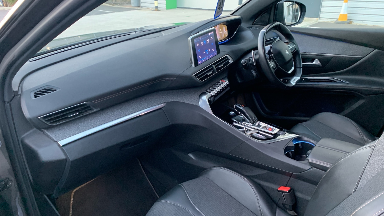 Used Peugeot 5008 2020 for sale - 76634727: Photo 12