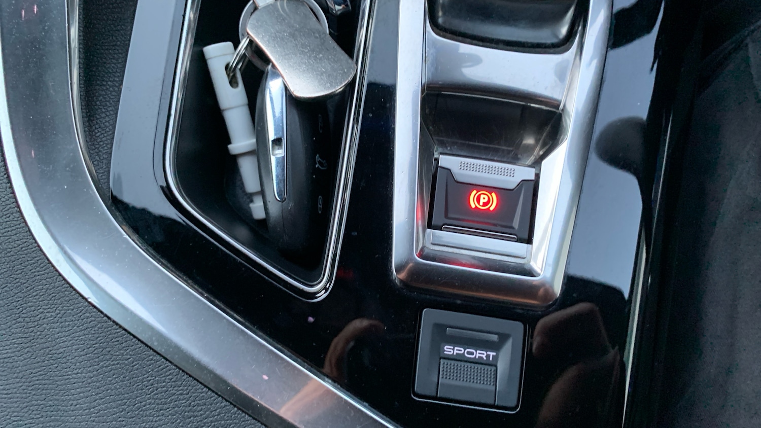 Used Peugeot 5008 2020 for sale - 76634727: Photo 21