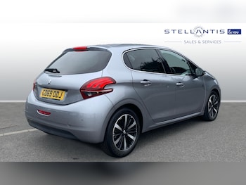 Used Peugeot 208 2019 for sale - 75211360: Photo