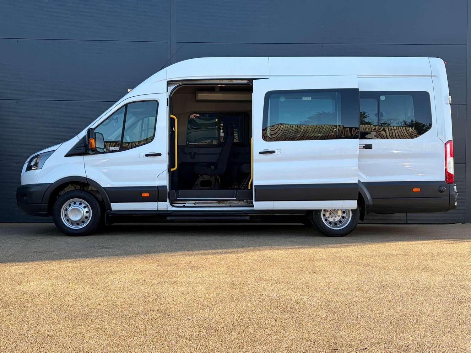 Used Ford Transit 2017 for sale - 77023148: Photo 11