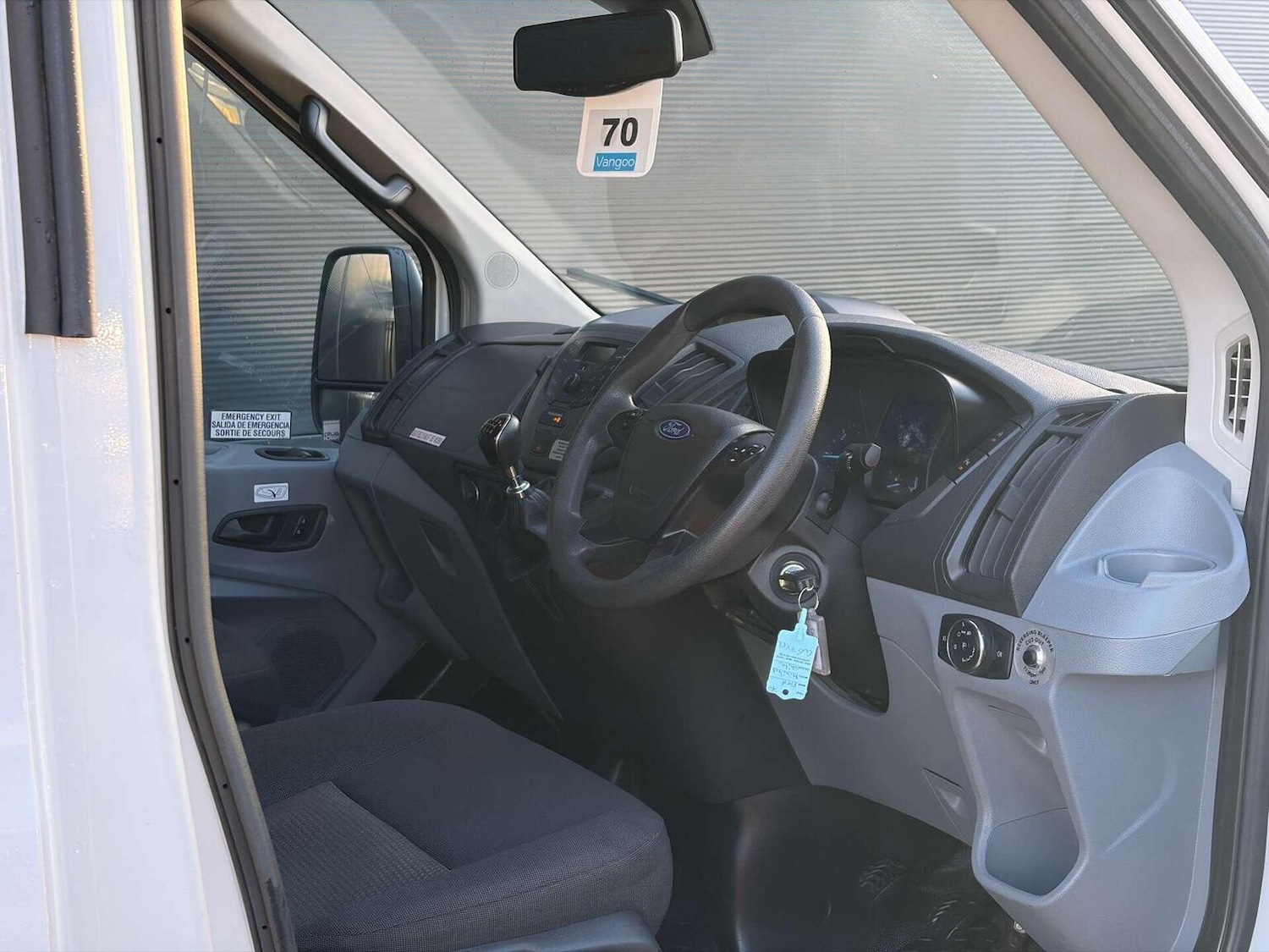 Used Ford Transit 2017 for sale - 77023148: Photo 2