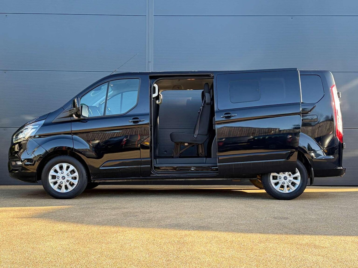 Used Ford Transit Custom 2018 for sale - 77008165: Photo 13