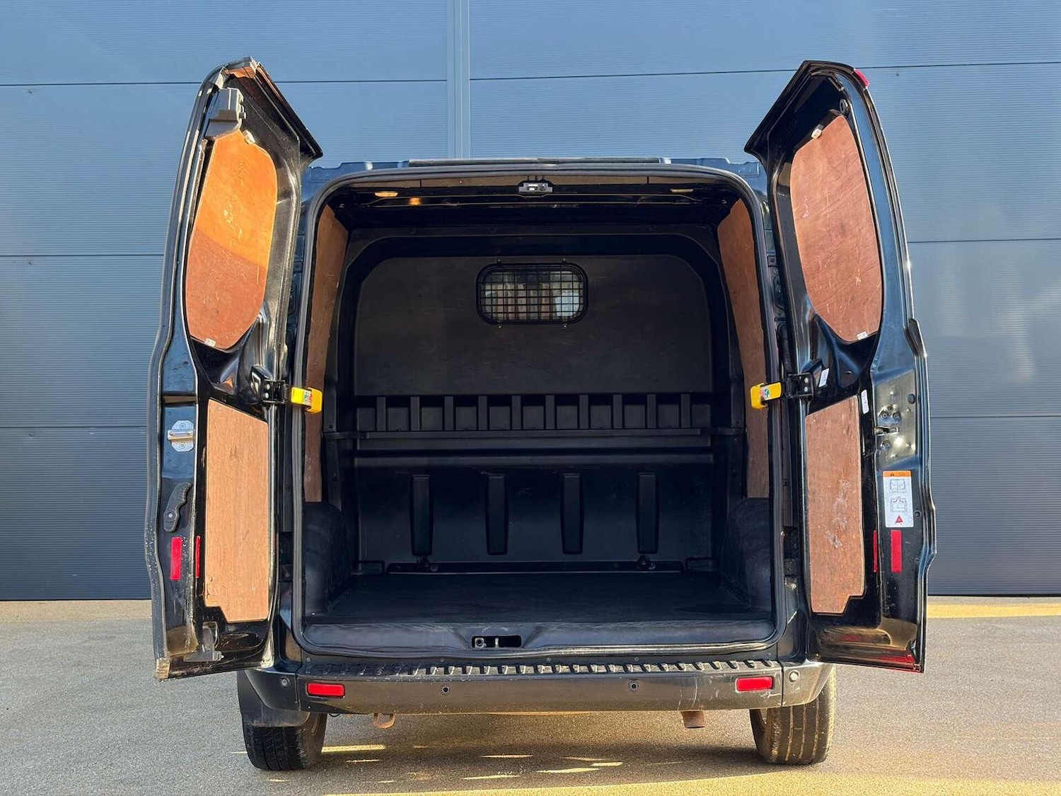 Used Ford Transit Custom 2018 for sale - 77008165: Photo 15