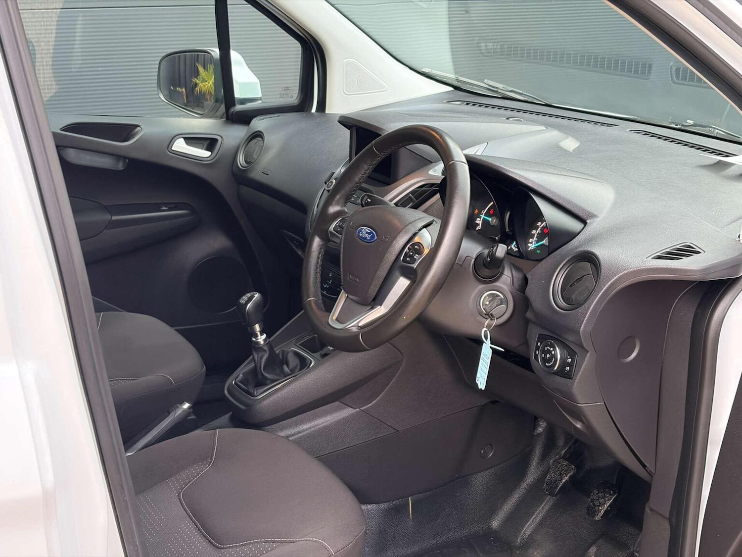 Used Ford Transit Courier 2022 for sale - 77729554: Photo 2