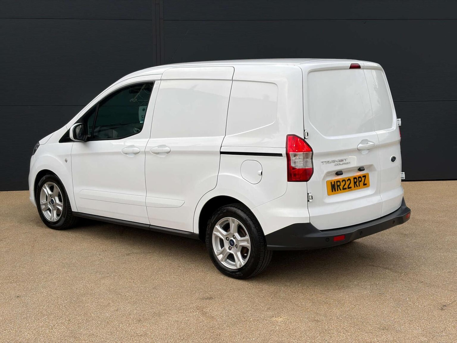 Used Ford Transit Courier 2022 for sale - 77729554: Photo 3