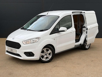Used Ford Transit Courier 2022 for sale - 77729554: Photo
