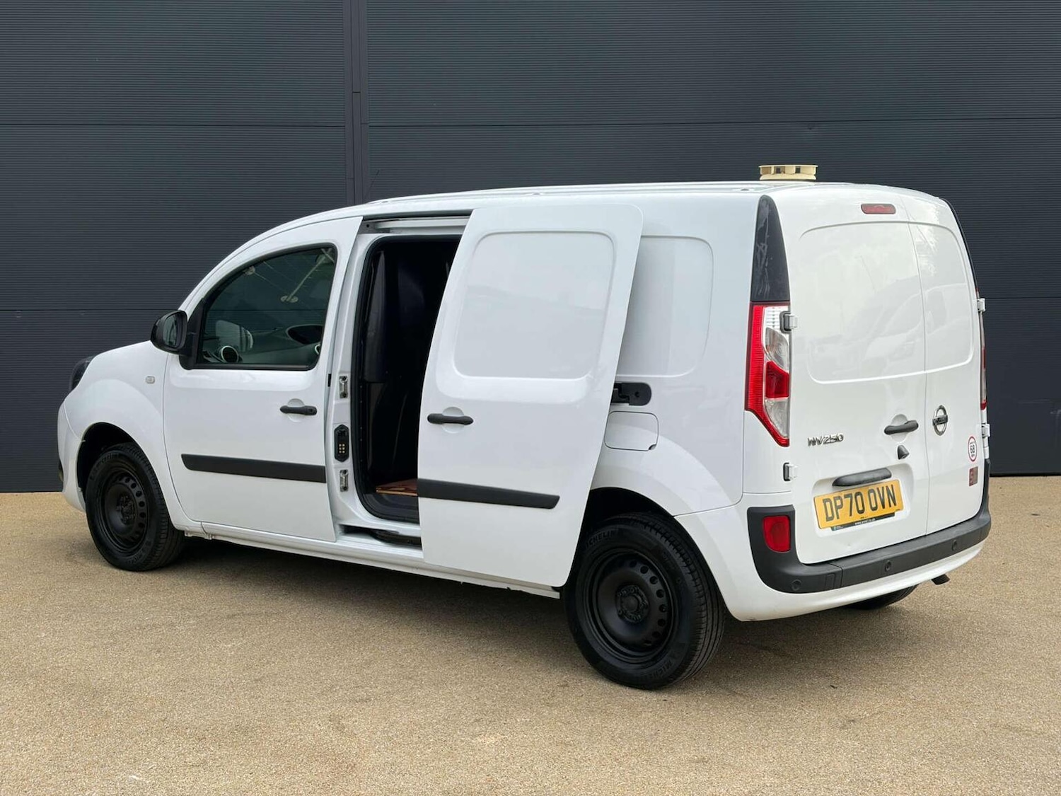 Used Nissan NV250 2020 for sale - 77781739: Photo 17