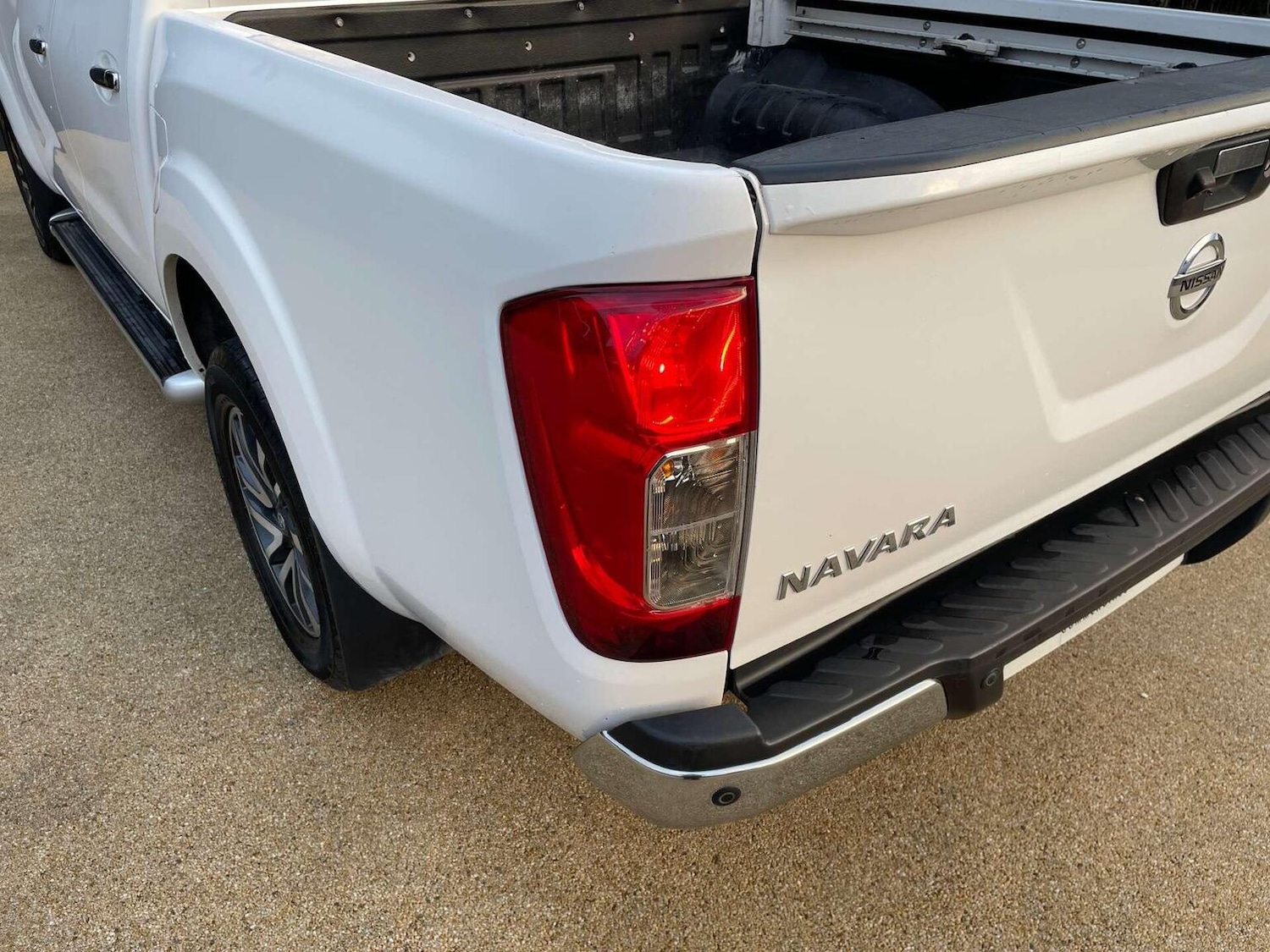 Used Nissan Navara 2018 for sale - 77001526: Photo 11