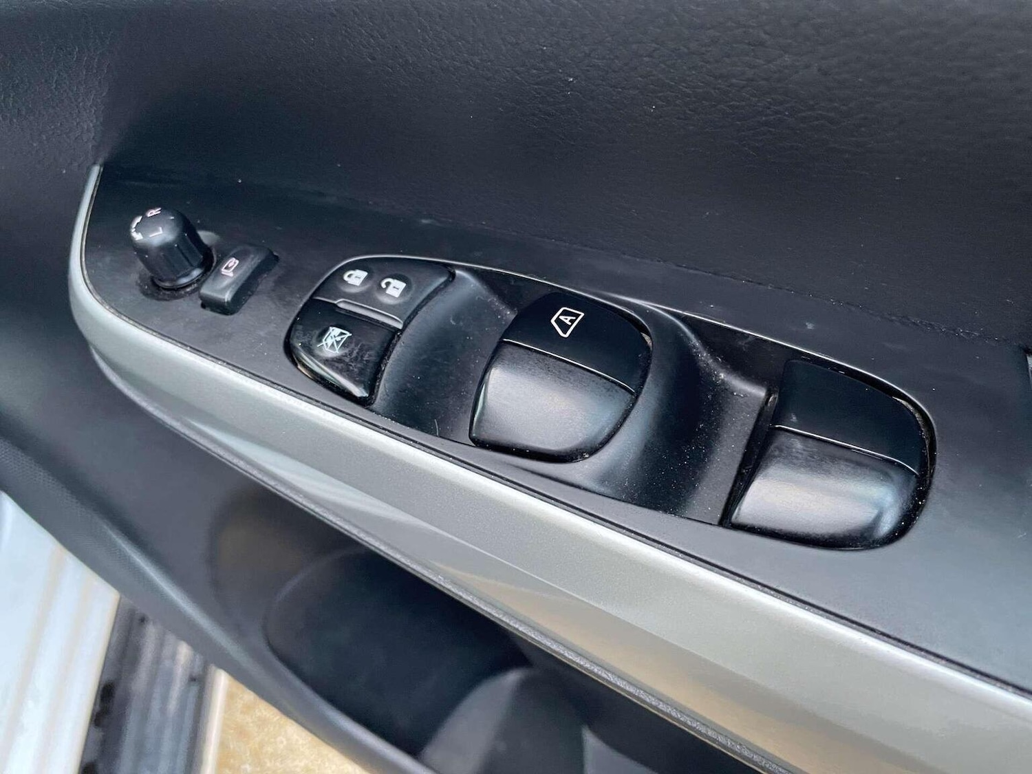 Used Nissan Navara 2018 for sale - 77001526: Photo 20