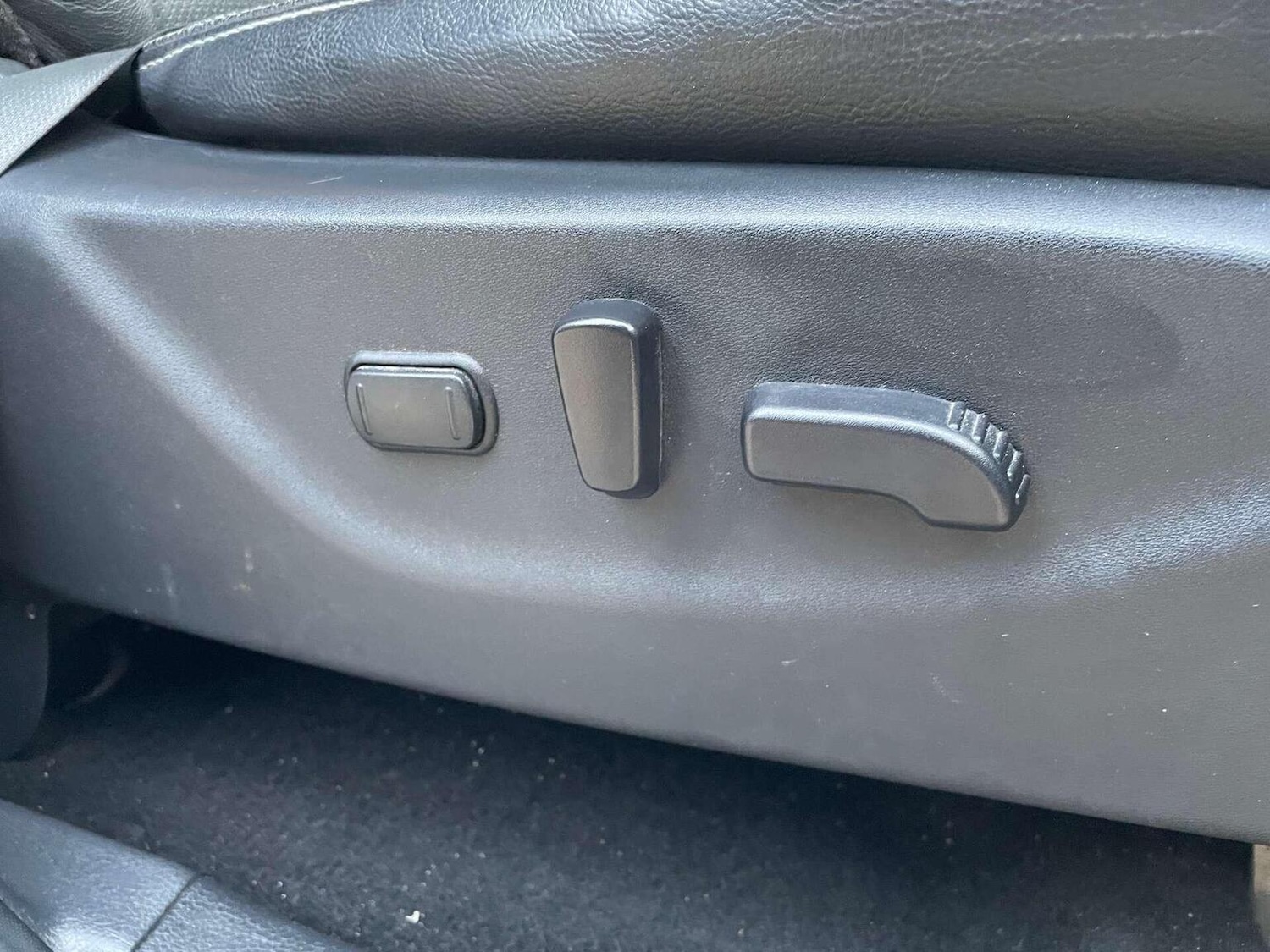 Used Nissan Navara 2018 for sale - 77001526: Photo 25