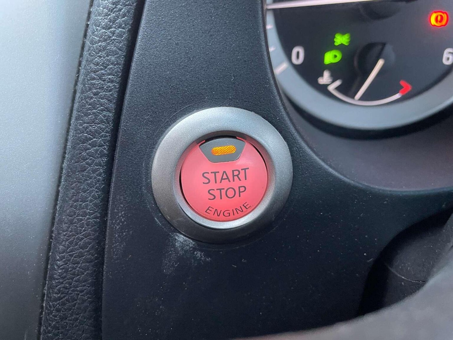 Used Nissan Navara 2018 for sale - 77001526: Photo 33