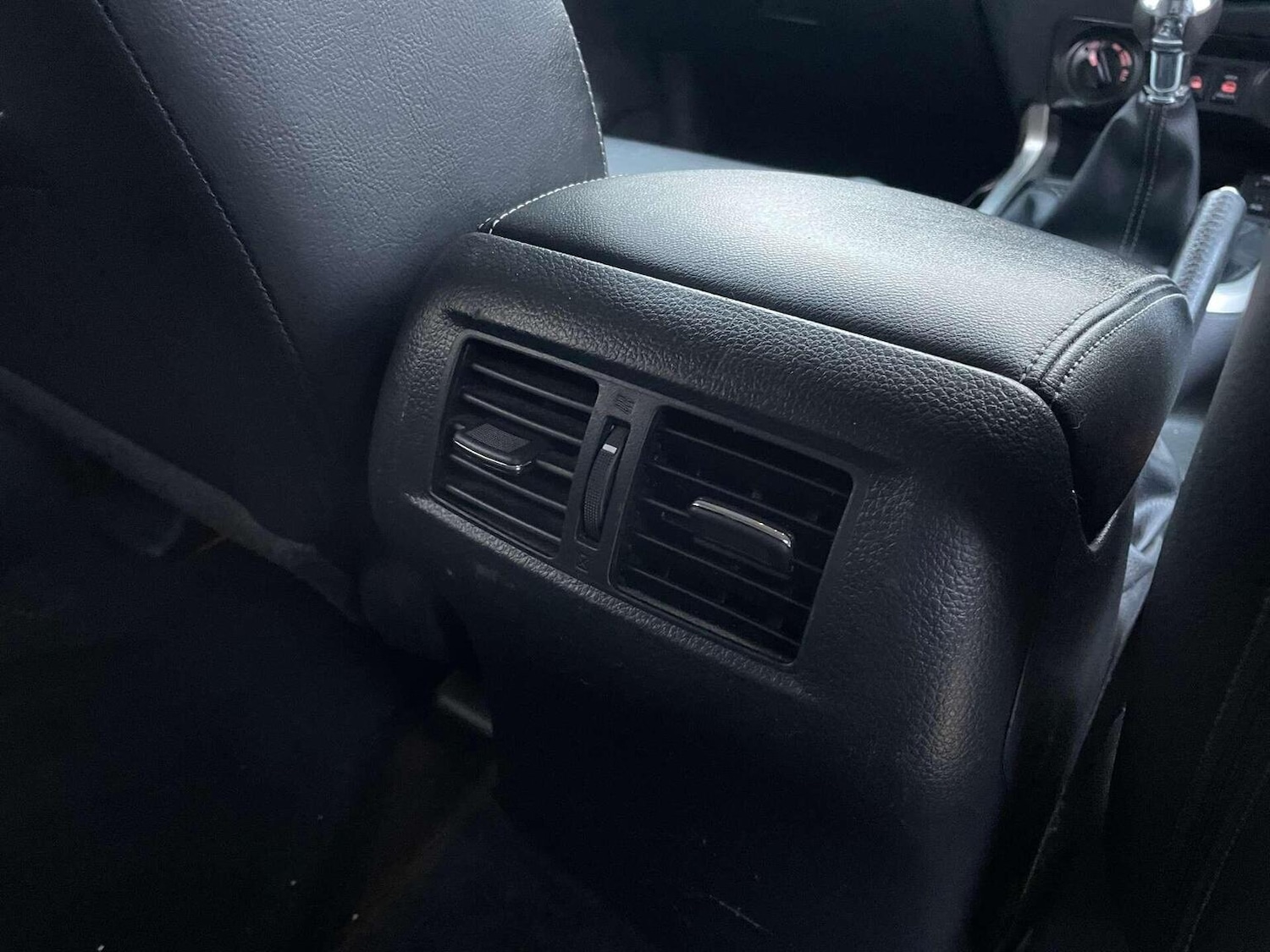 Used Nissan Navara 2018 for sale - 77001526: Photo 50