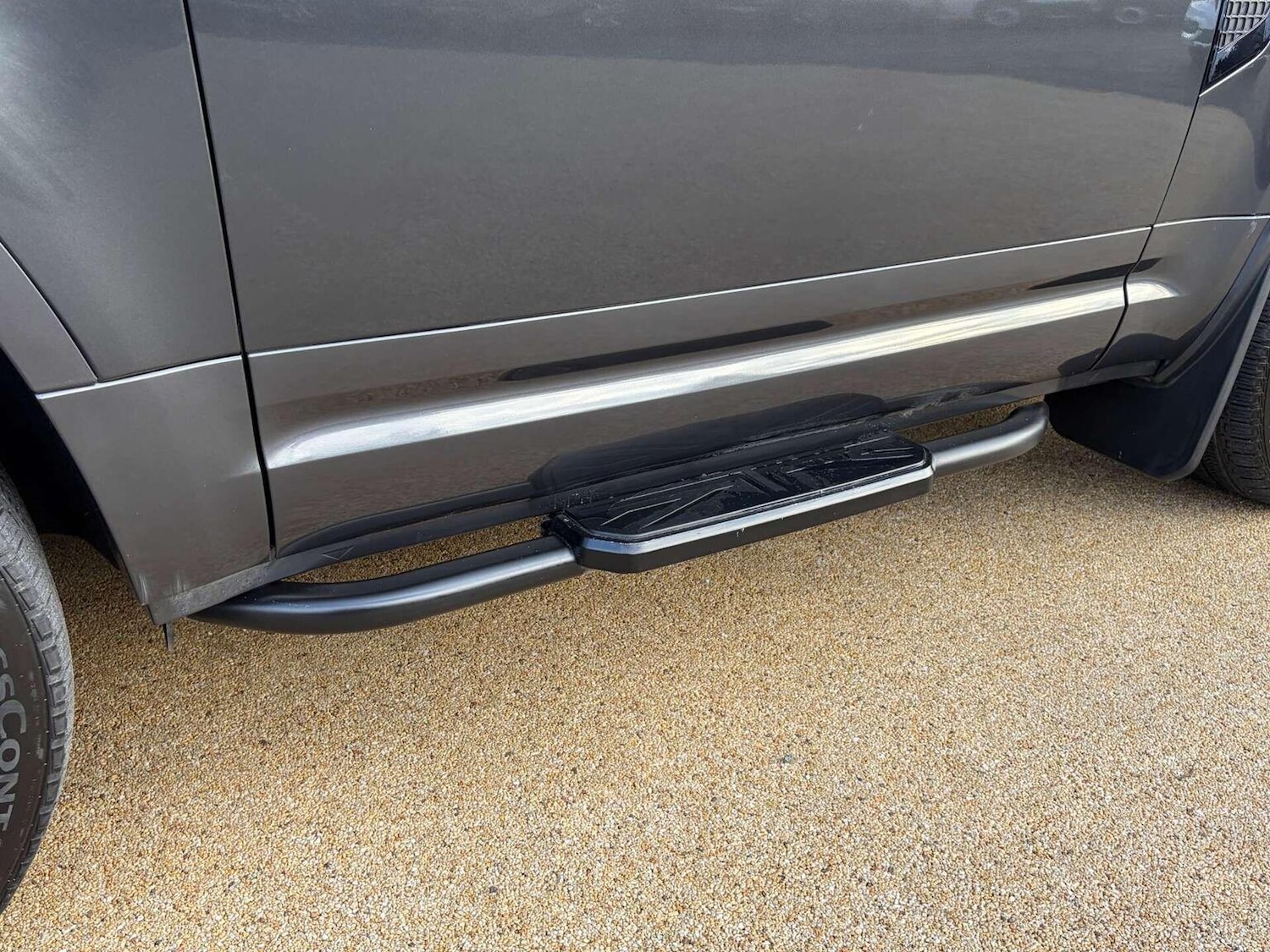 Used Land Rover Defender 2022 for sale - 76974392: Photo 20