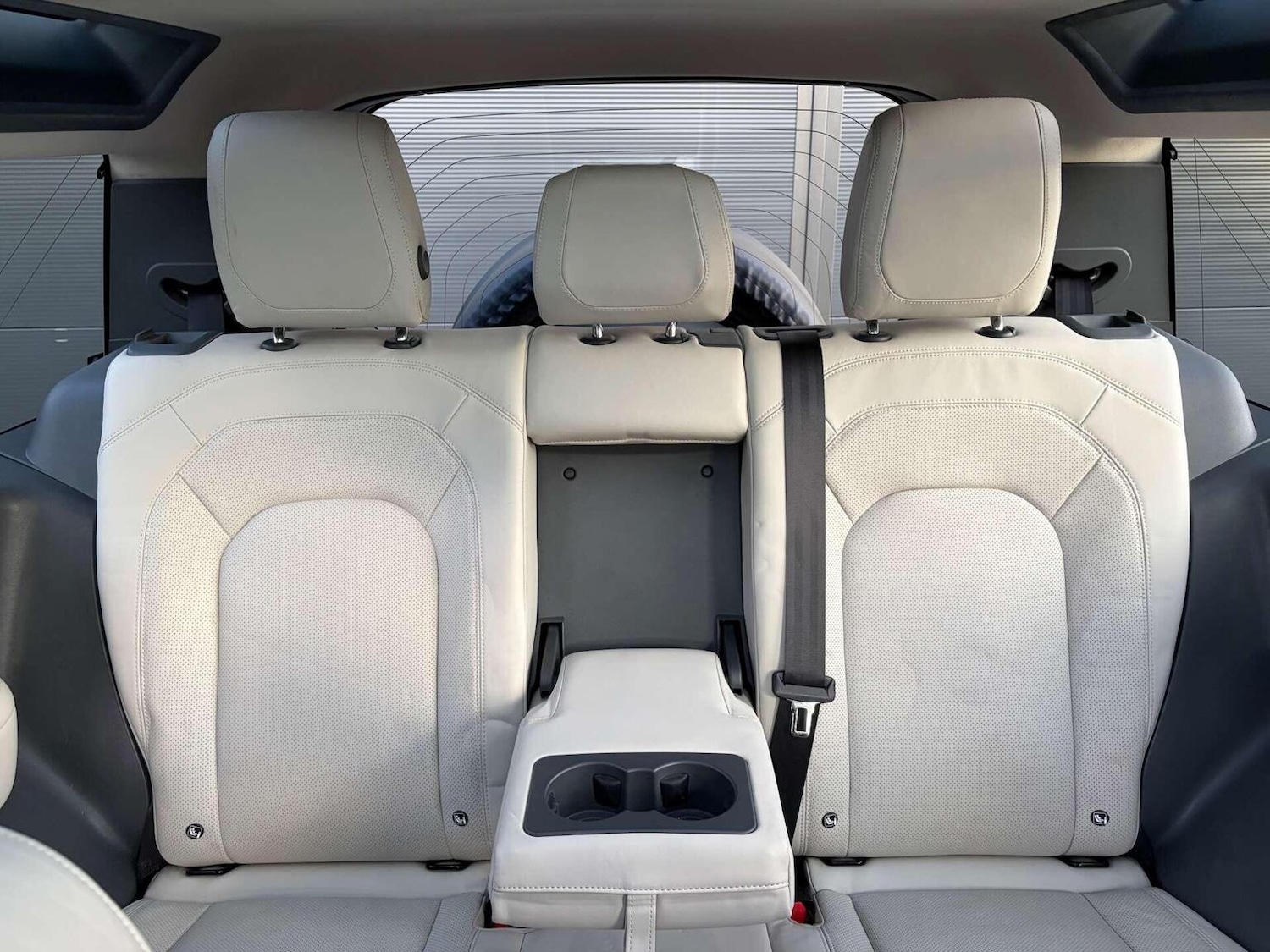 Used Land Rover Defender 2022 for sale - 76974392: Photo 29