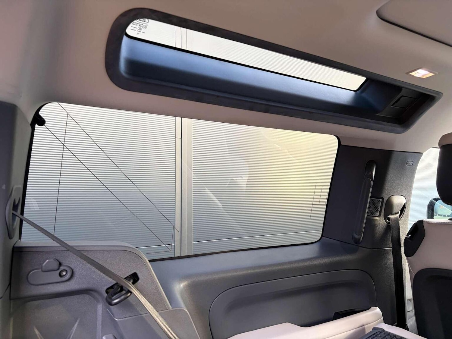 Used Land Rover Defender 2022 for sale - 76974392: Photo 31