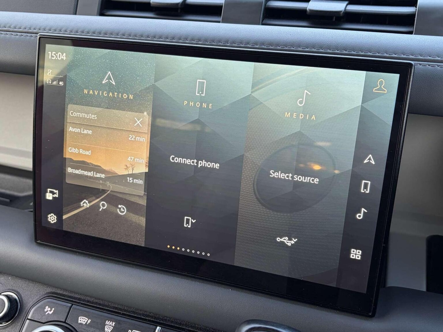 Used Land Rover Defender 2022 for sale - 76974392: Photo 52