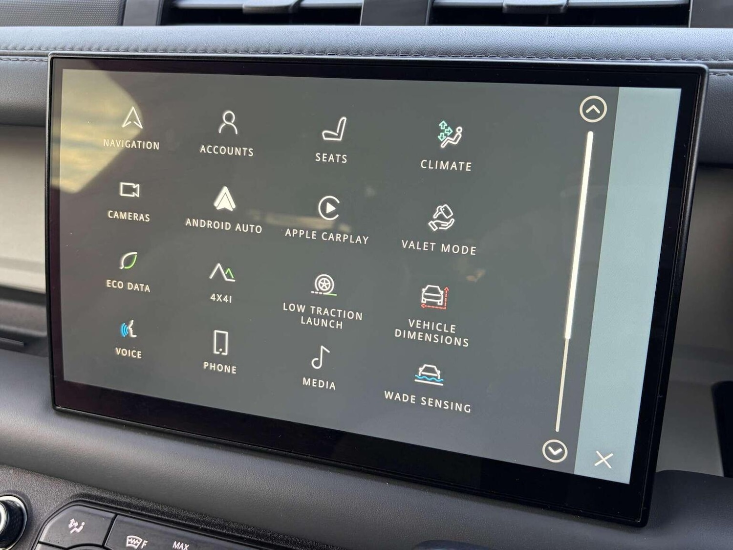 Used Land Rover Defender 2022 for sale - 76974392: Photo 58