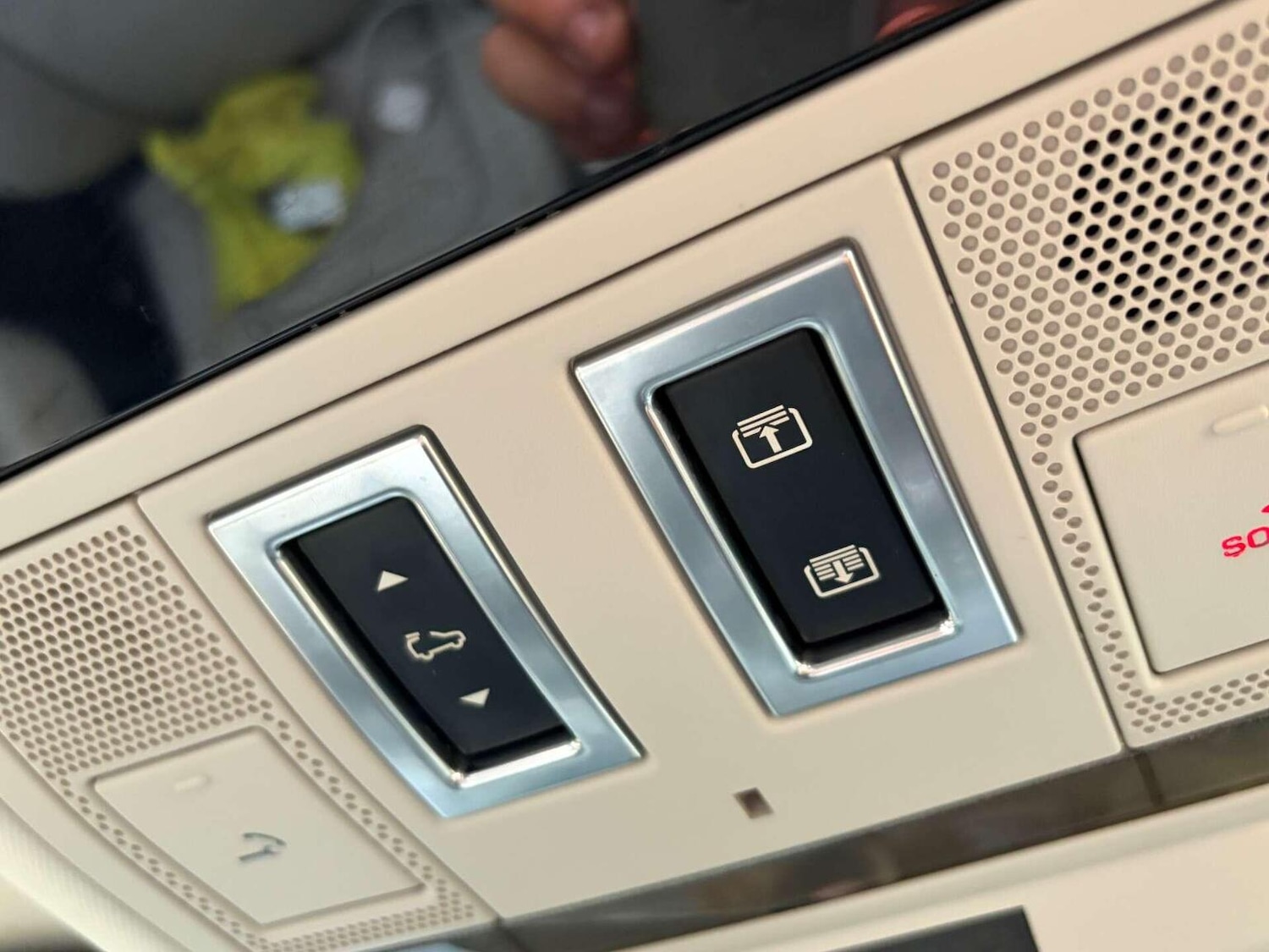 Used Land Rover Defender 2022 for sale - 76974392: Photo 64