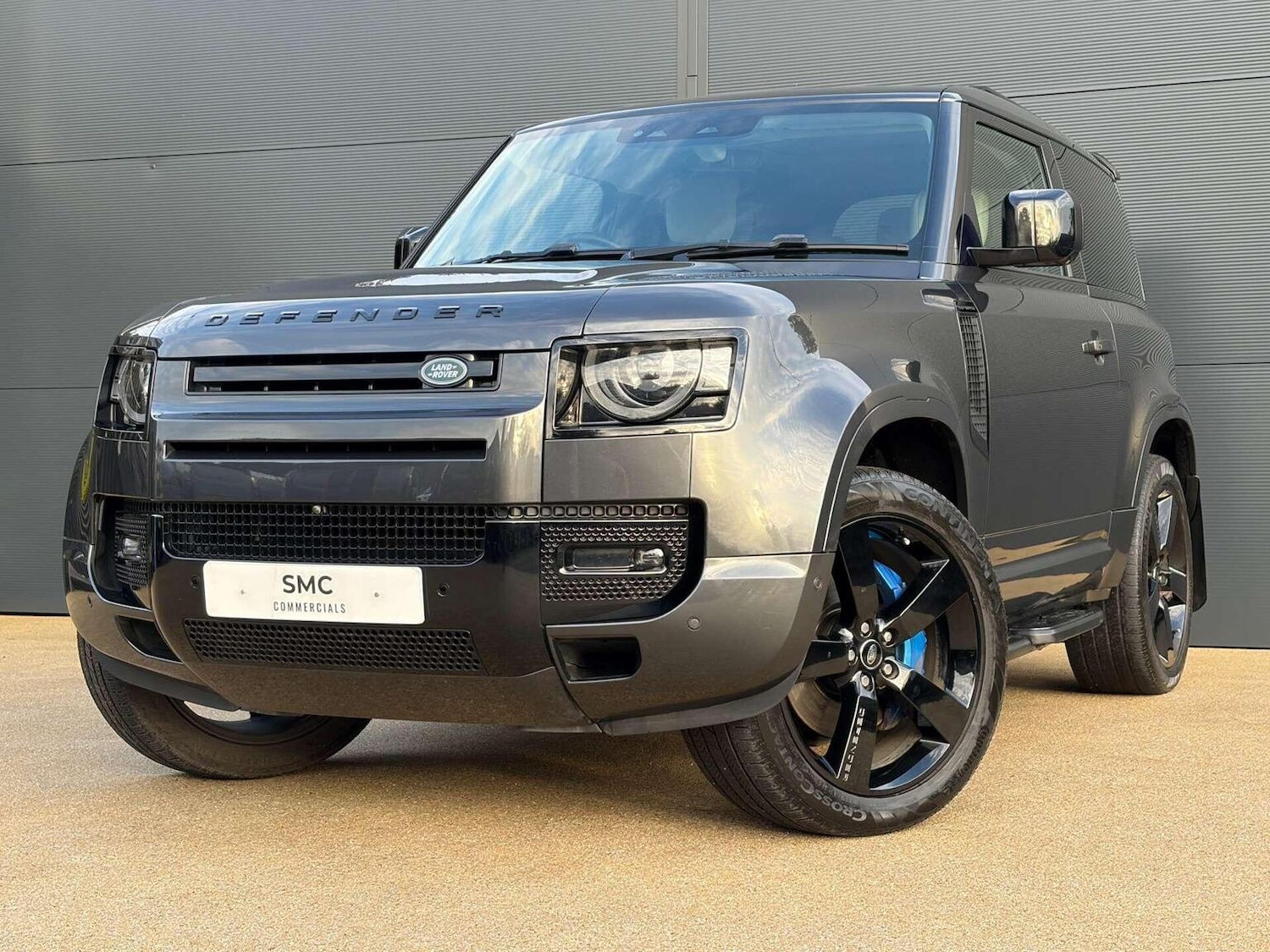 Used Land Rover Defender 2022 for sale - 76974392: Photo 9