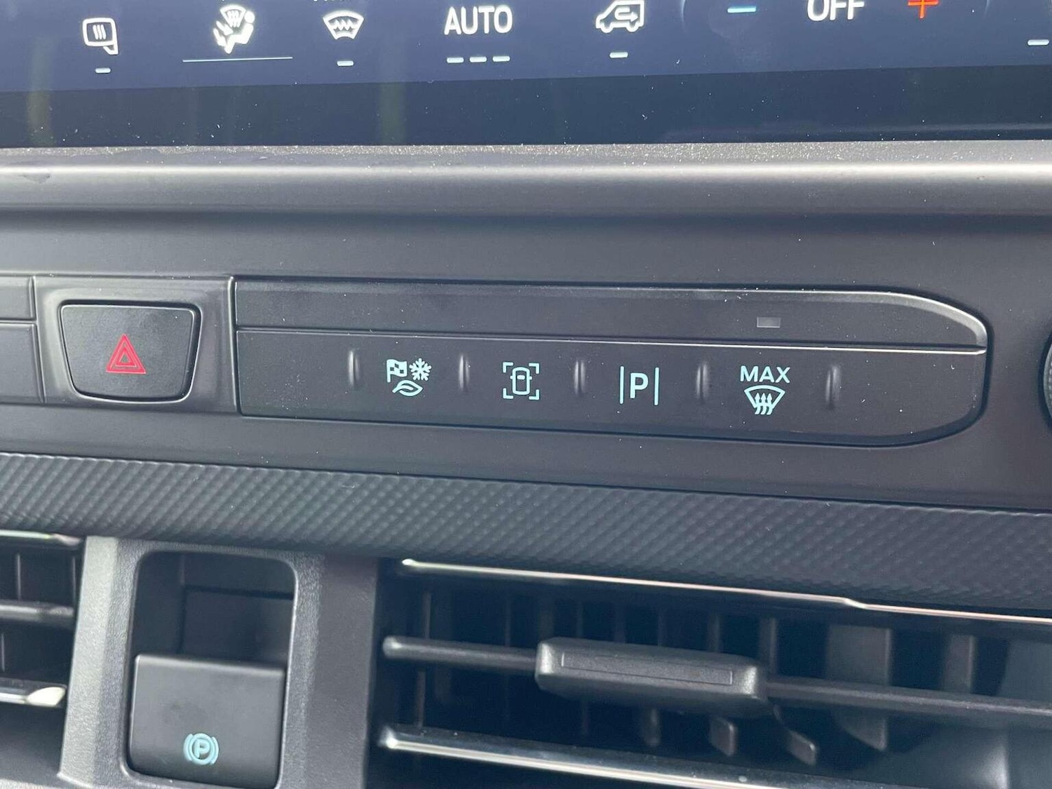 Used Ford Transit Custom 2025 for sale - 76769436: Photo 28