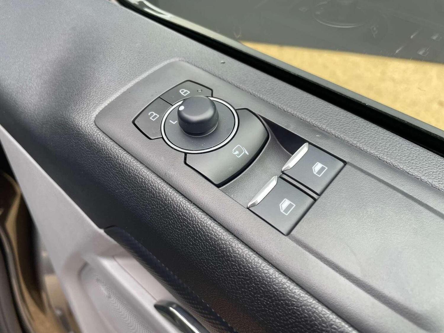 Used Ford Transit Custom 2025 for sale - 76769436: Photo 36