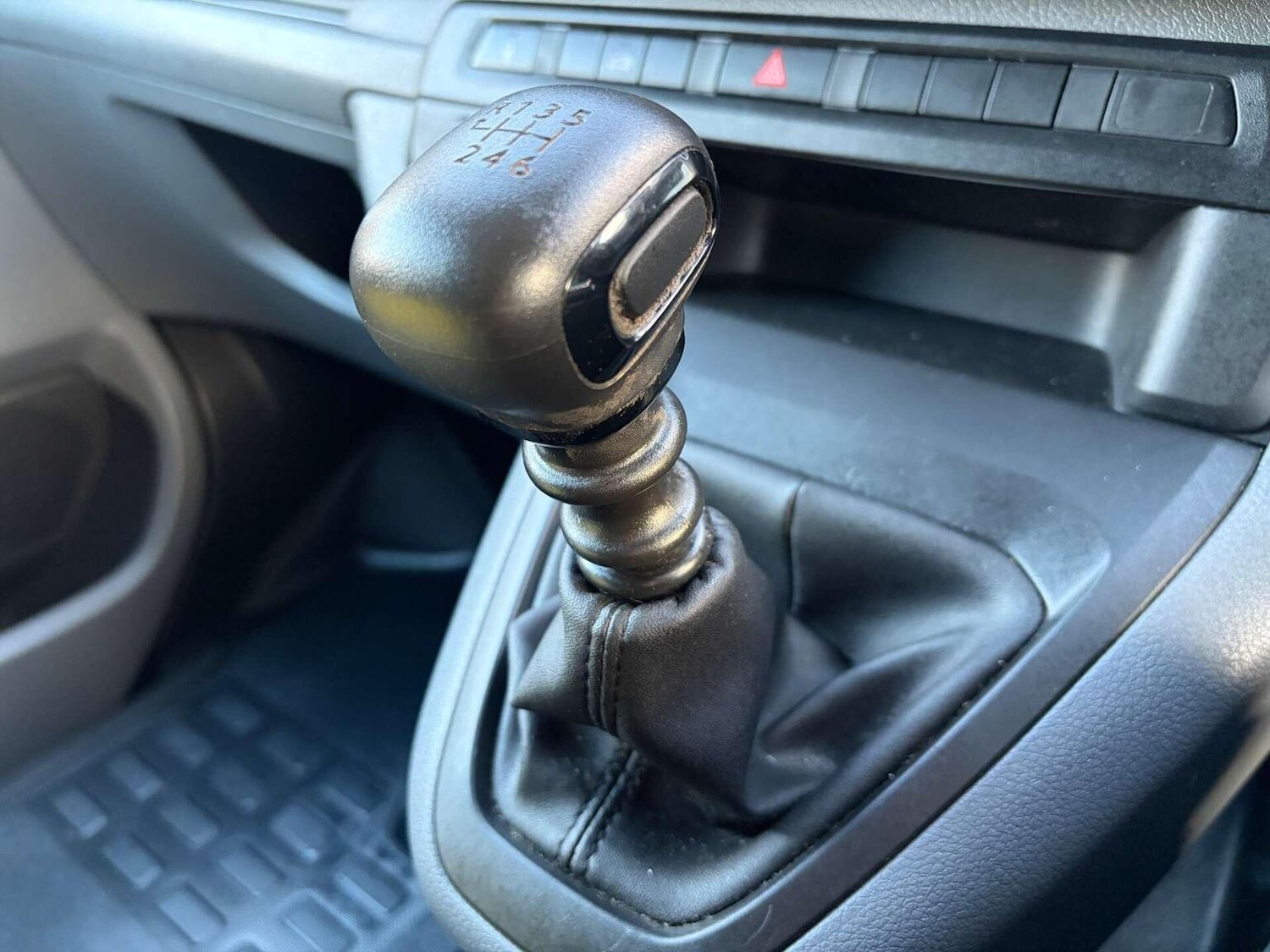 Used Vauxhall Vivaro 2022 for sale - 76896985: Photo 31