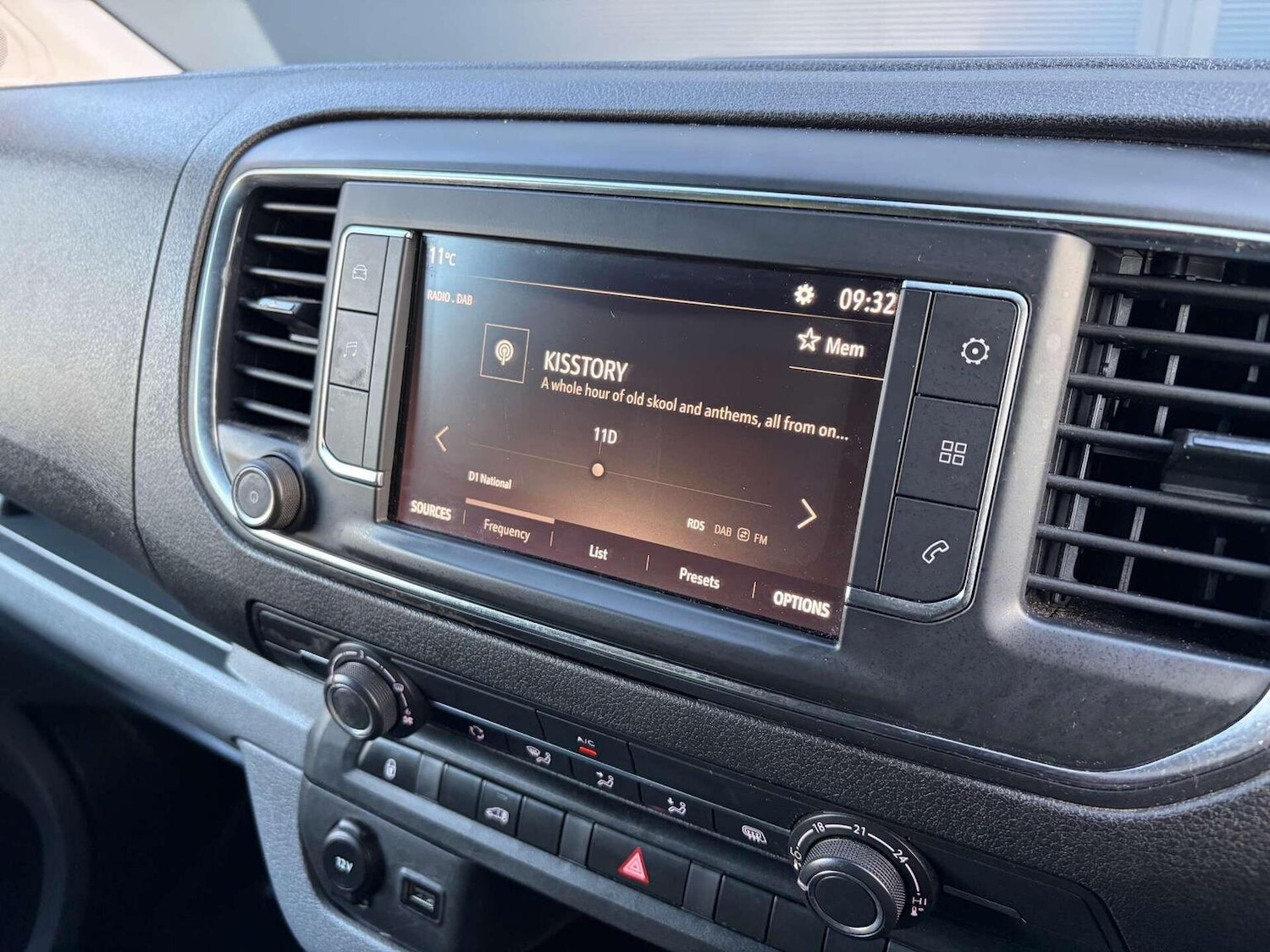 Used Vauxhall Vivaro 2022 for sale - 76896985: Photo 33