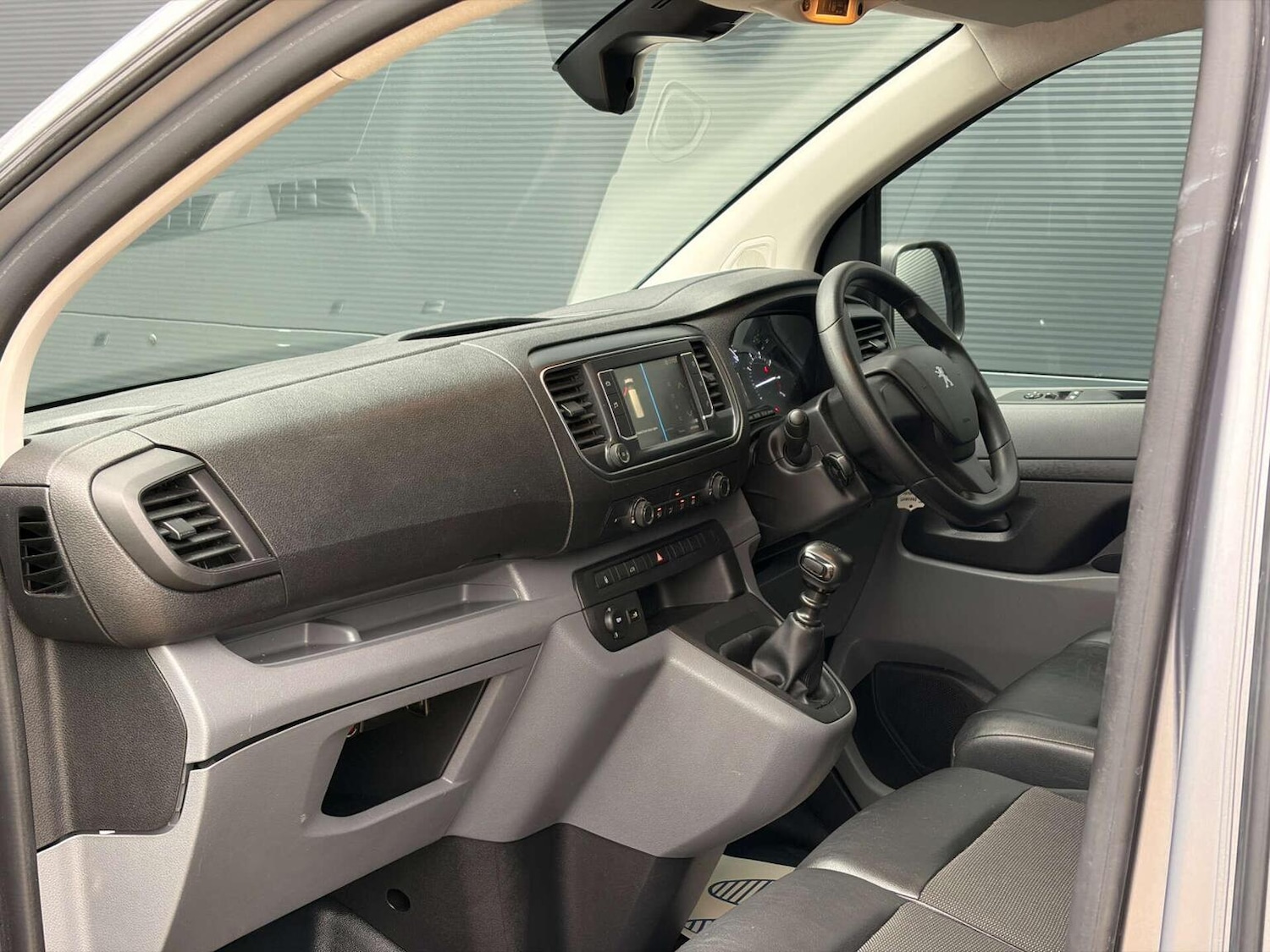 Used Peugeot Expert 2021 for sale - 77781631: Photo 2