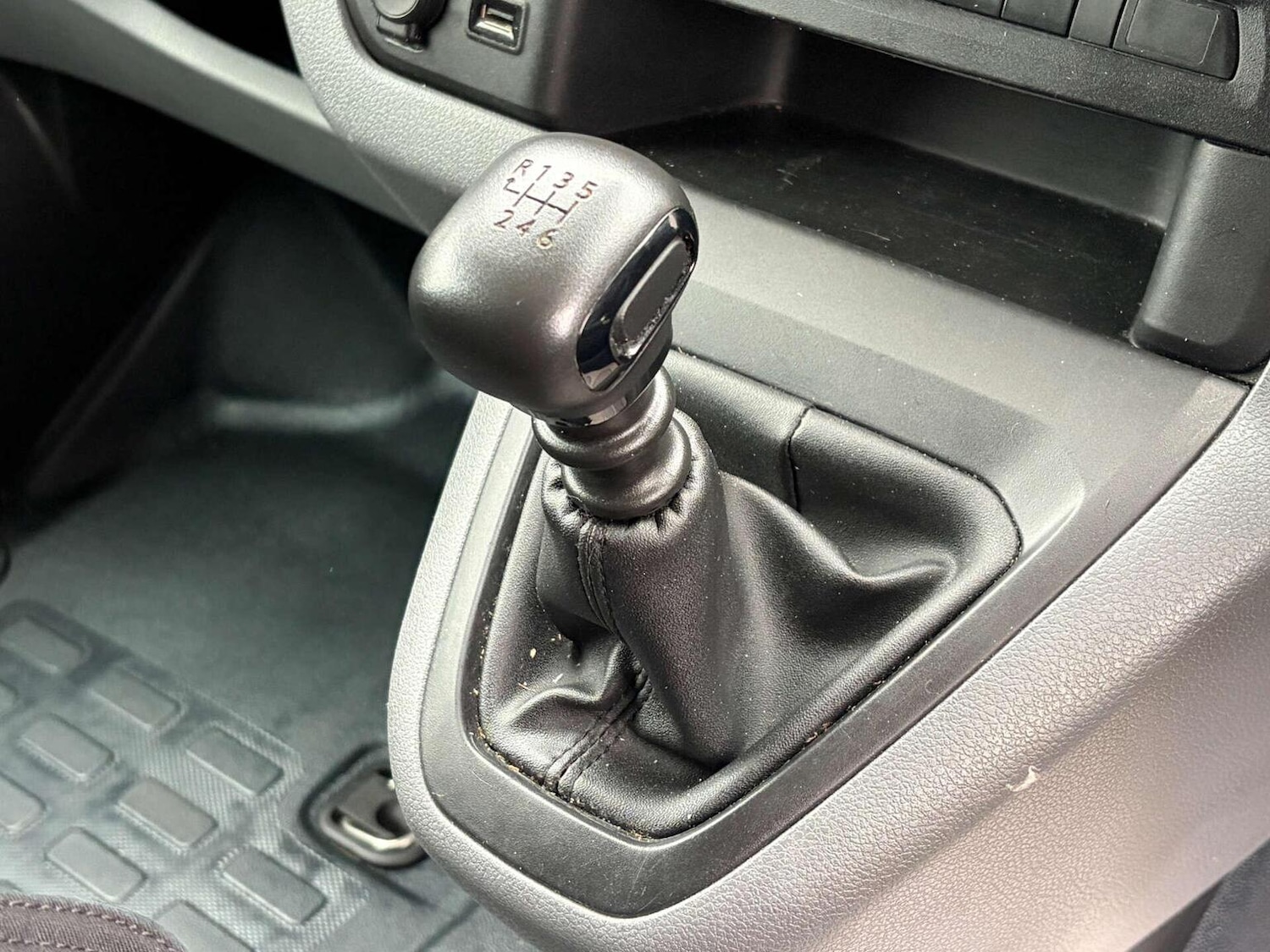 Used Peugeot Expert 2021 for sale - 77781631: Photo 34