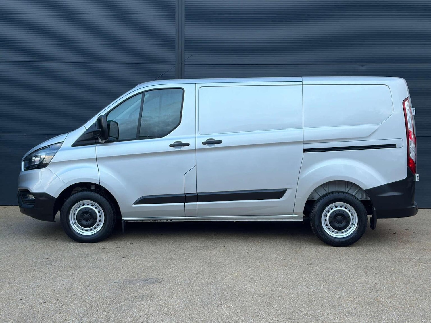 Used Ford Transit Custom 2021 for sale - 77363623: Photo 10