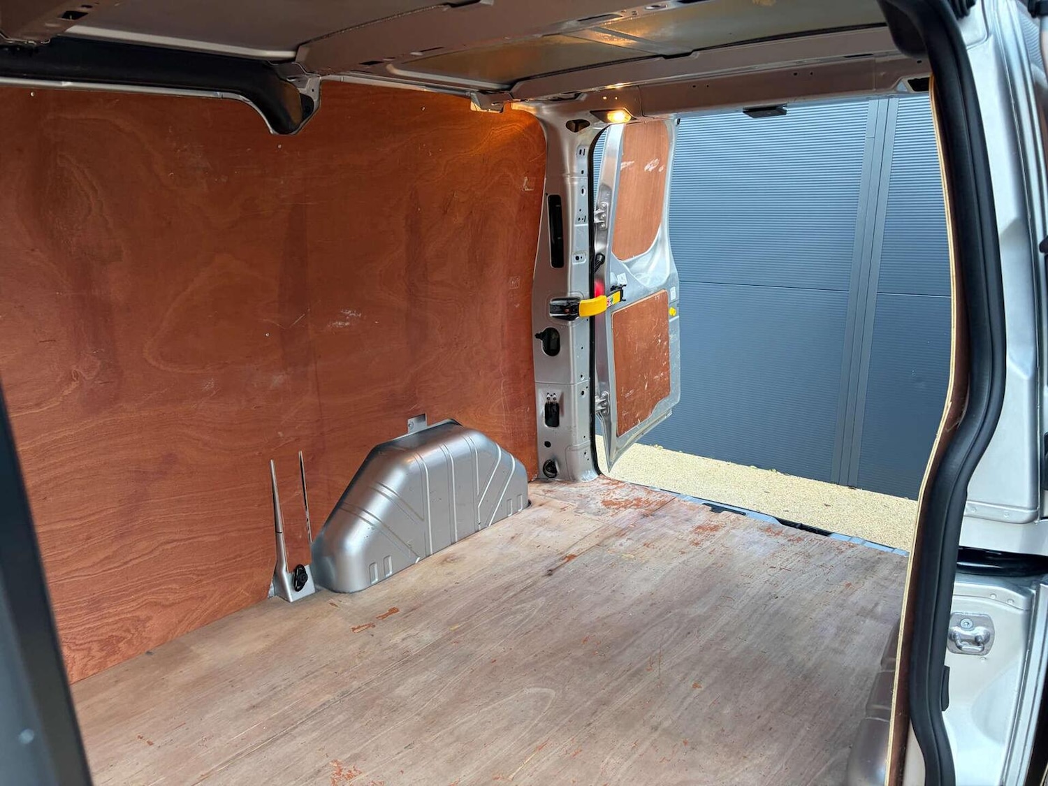 Used Ford Transit Custom 2021 for sale - 77363623: Photo 5