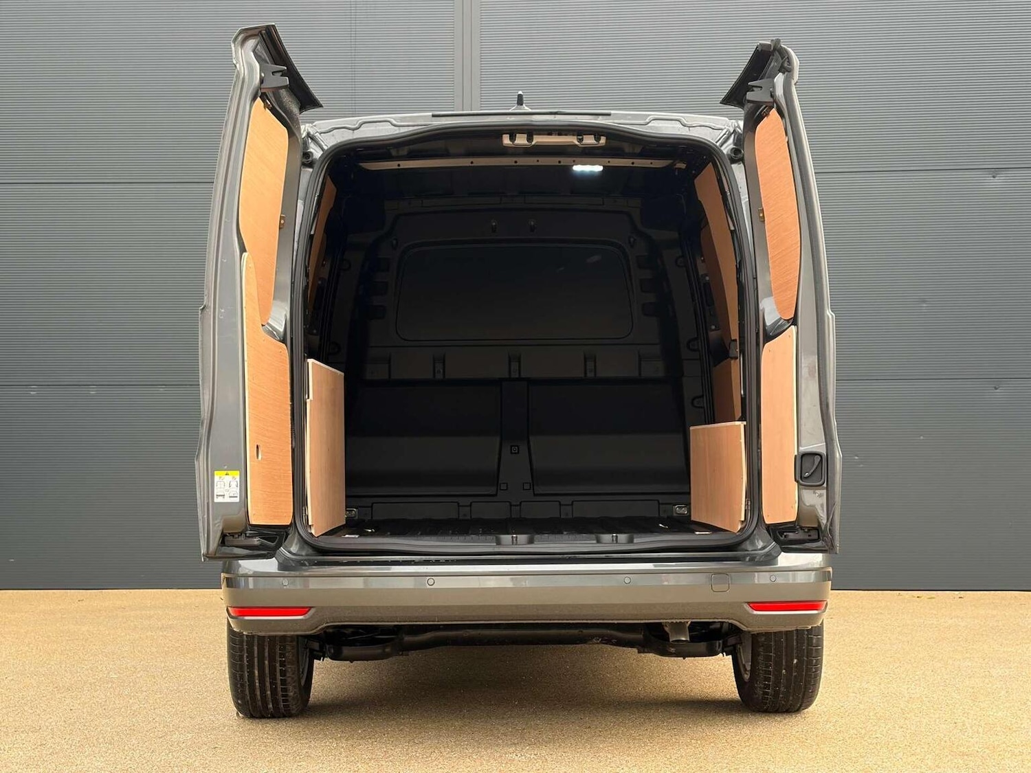 Used Ford Transit Connect 2025 for sale - 77271023: Photo 19