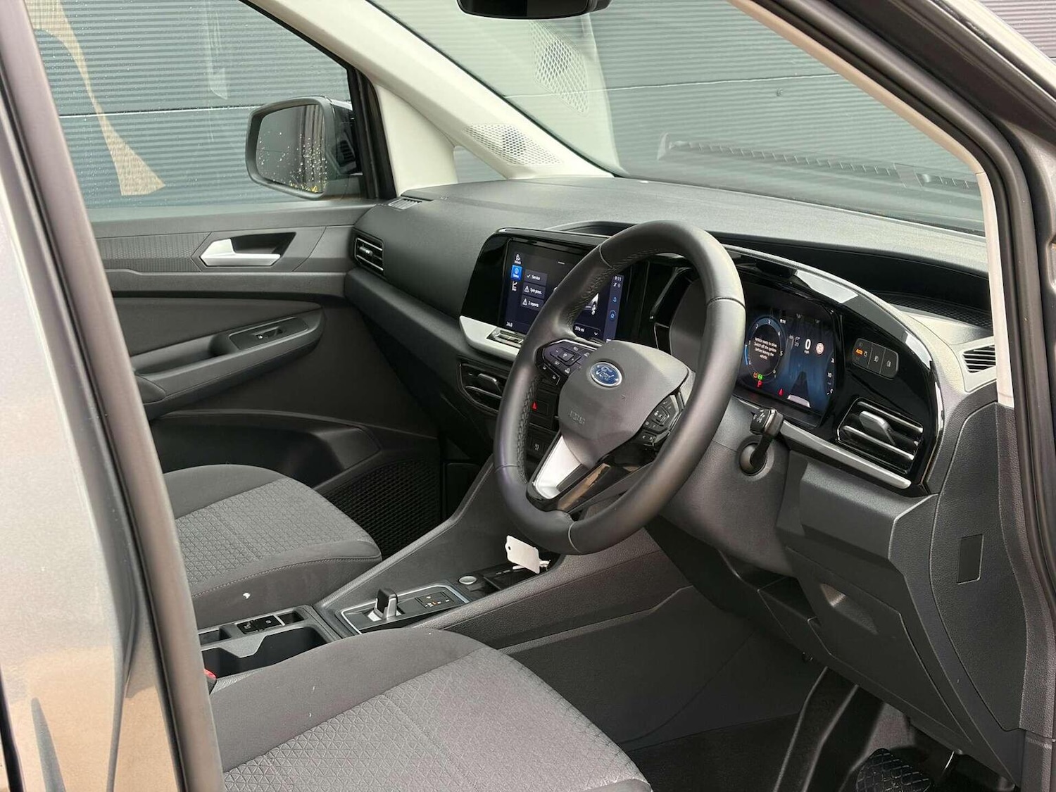 Used Ford Transit Connect 2025 for sale - 77271023: Photo 2